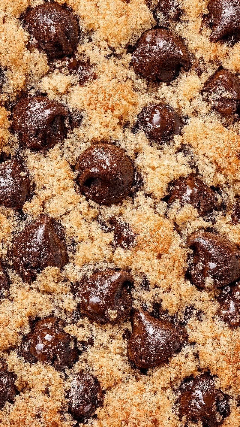 800x1422 Chocolate Chip Cookies Image Wallpaper