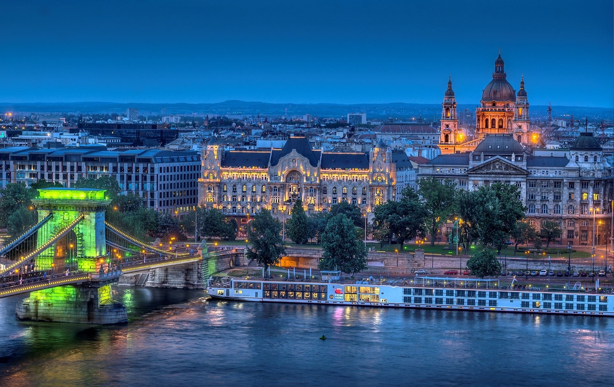 2000x1260 Phone wallpaper: Budapest, Cities, Evening, Night, Hungary, Cityscape, Bridge, Man Made, Chain Bridge, City 305260