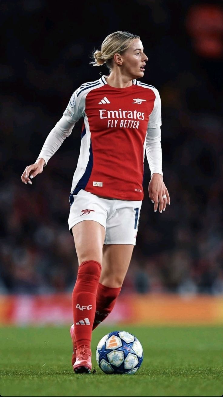 736x1308 Chloe Kelly Wallpaper. Female soccer players, Girls soccer, Women's soccer team