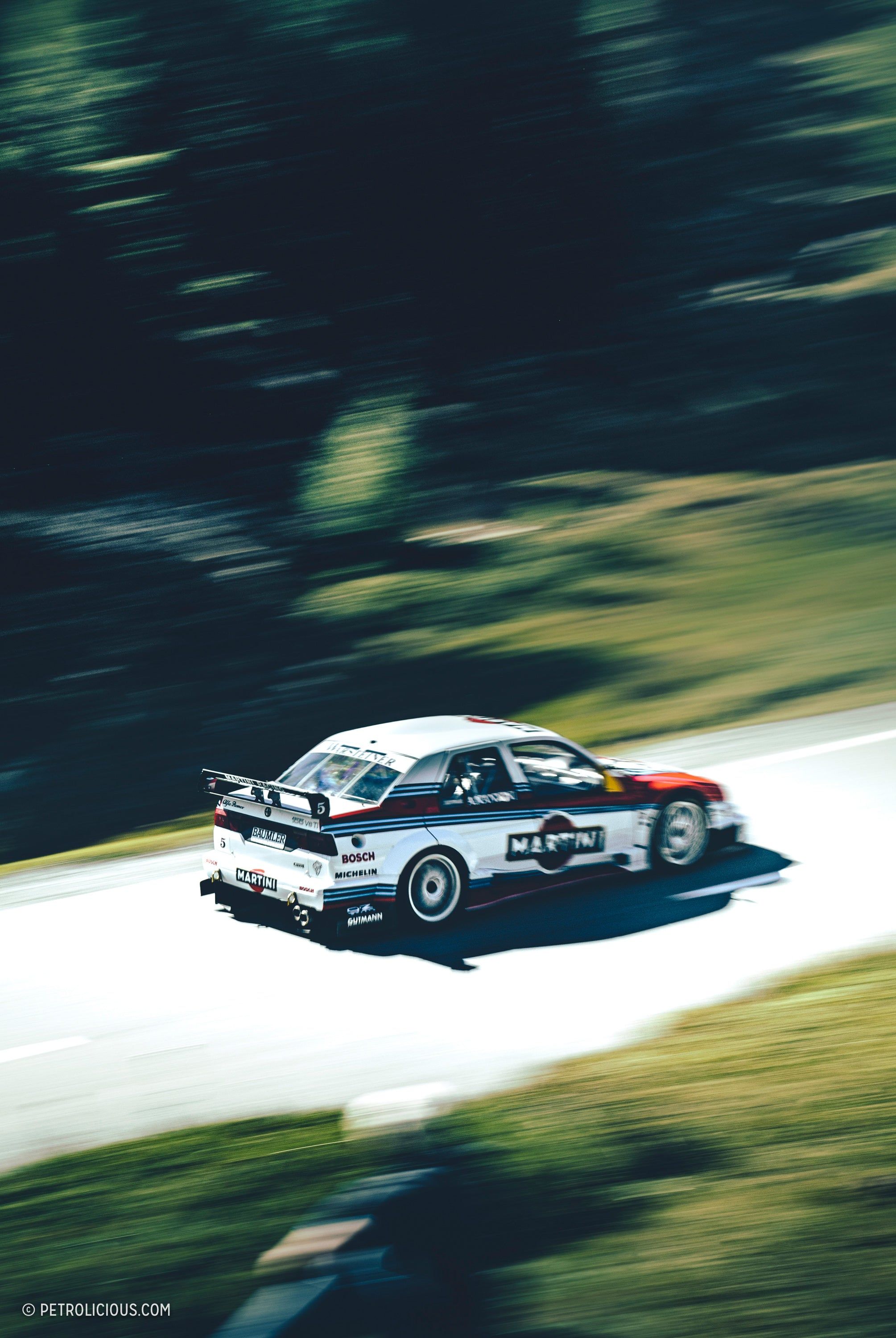2009x3000 Italy's Greatest Touring Car: Experiencing The Alfa Romeo 155 V6 TI DT