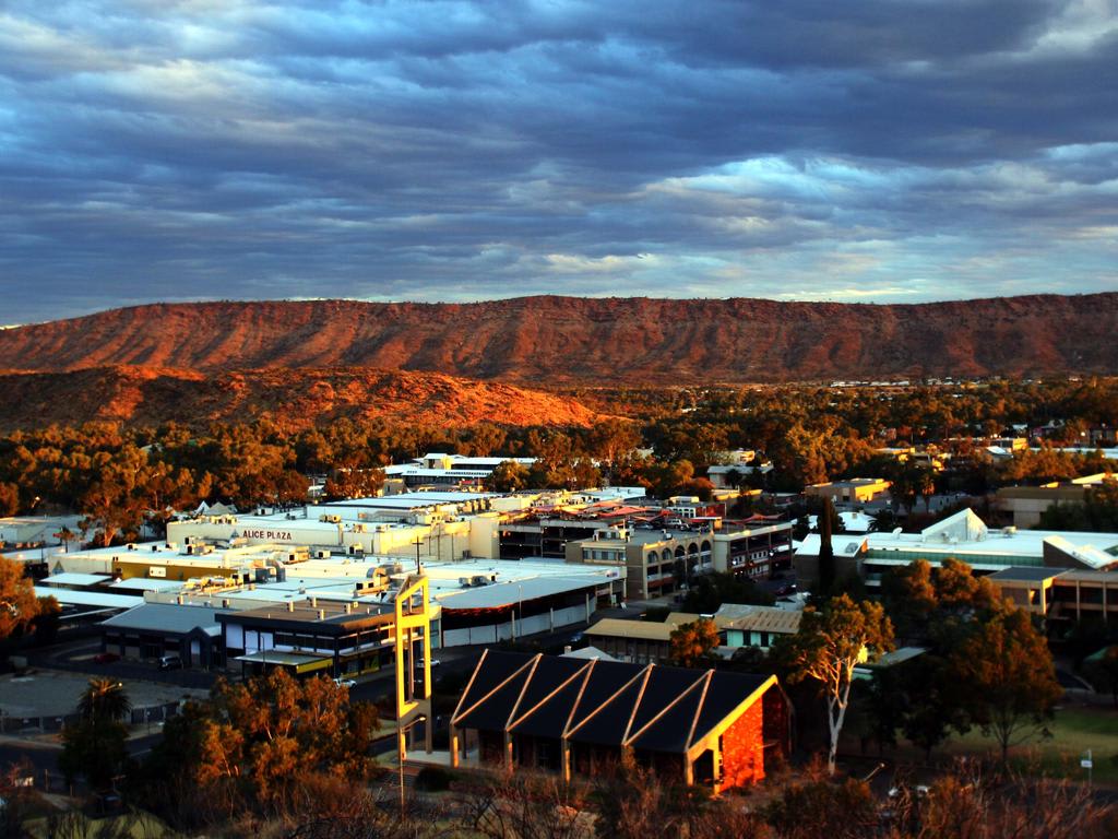 1024x768 Alice Springs rents, fuel costs stay high compared to Darwin: ACOSS report.com.au