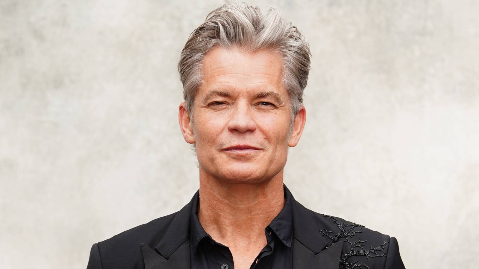 1600x900 Timothy Olyphant Sets Apple TV Comeback With 10 Part Series