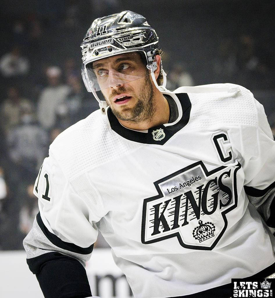 946x1024 Download Anze Kopitar in action for Los Angeles Kings Wallpaper