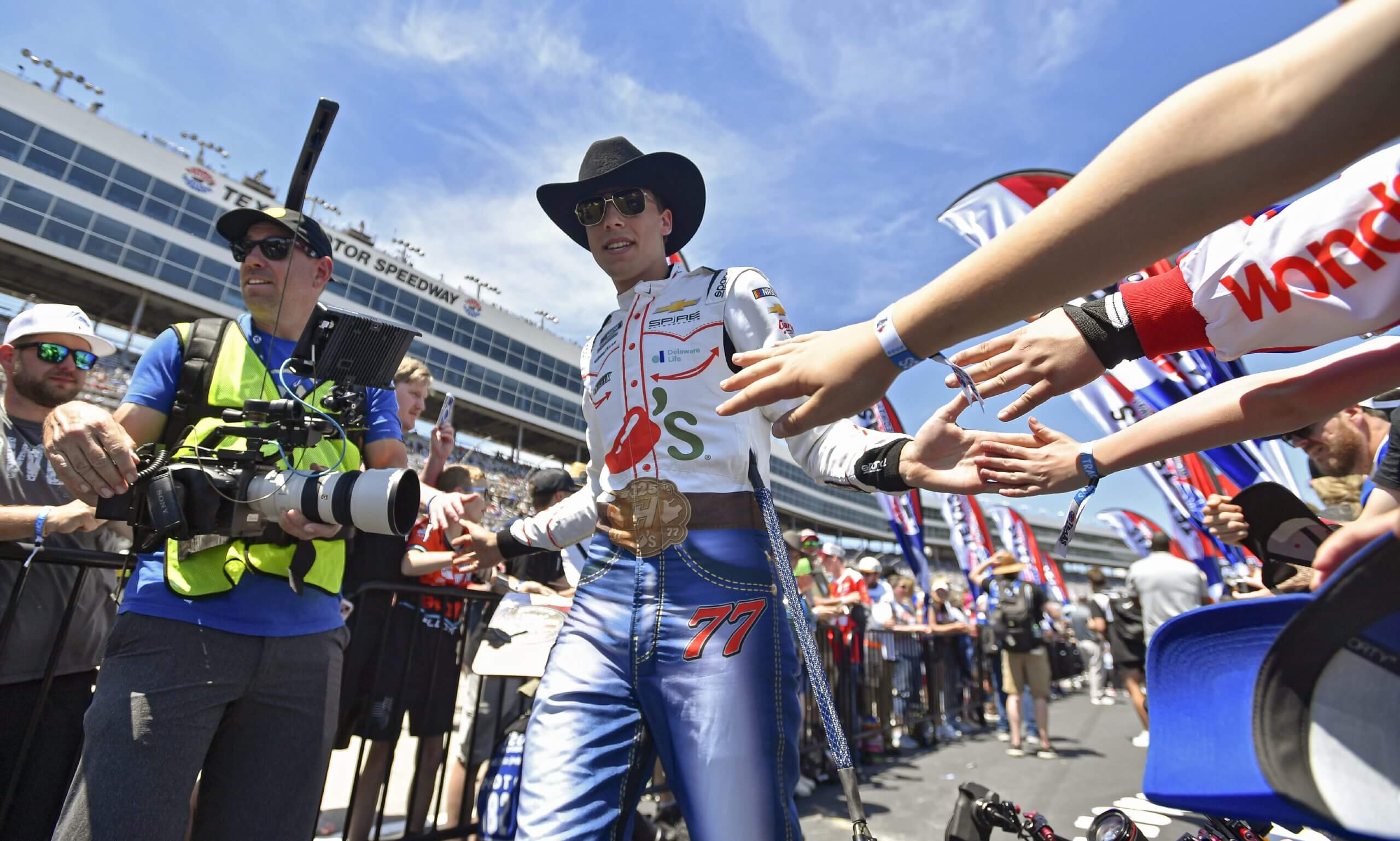 2560x1538 Carson Hocevar is NASCAR's disruptive new driver