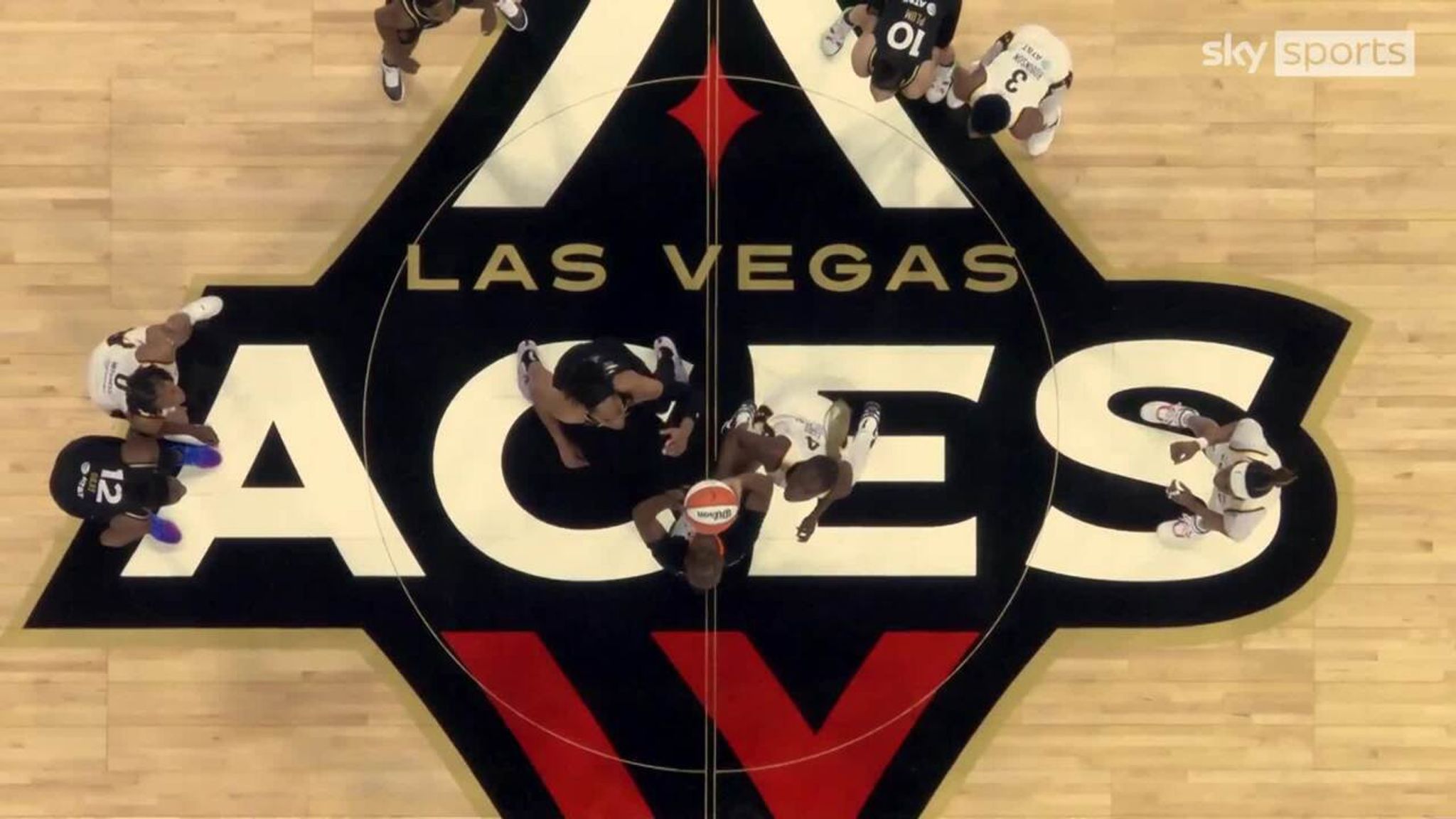 2048x1152 Highlights of the regular season game between the Indiana Fever and the Las Vegas Aces in the WNBA