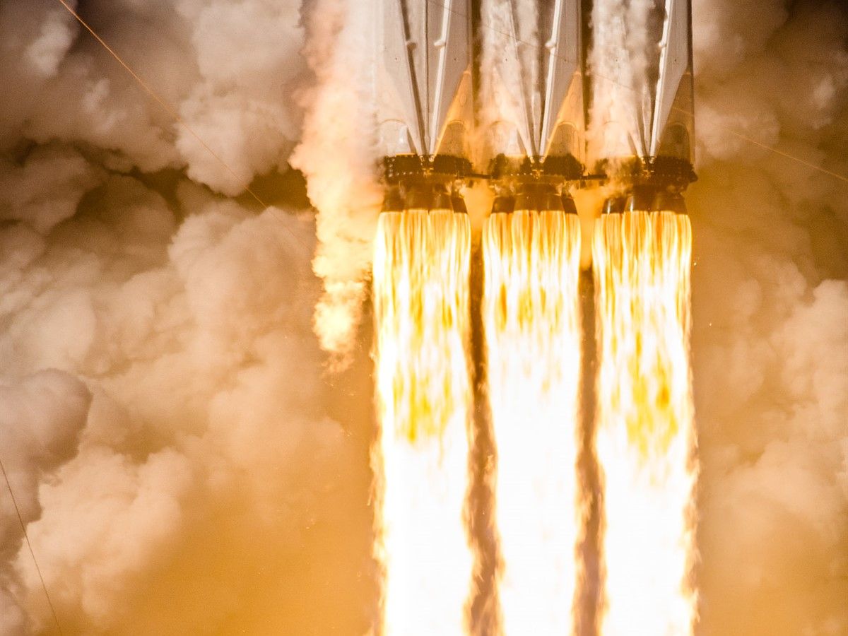 1200x900 Photographing the SpaceX Falcon Heavy rocket launch: DPReview. Photography News, Gear Reviews & Community