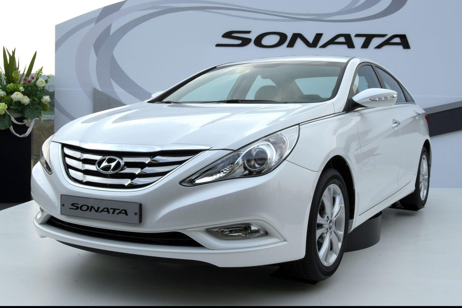 1600x1067 Douce Art 2: Hyundai Sonata Wallpaper