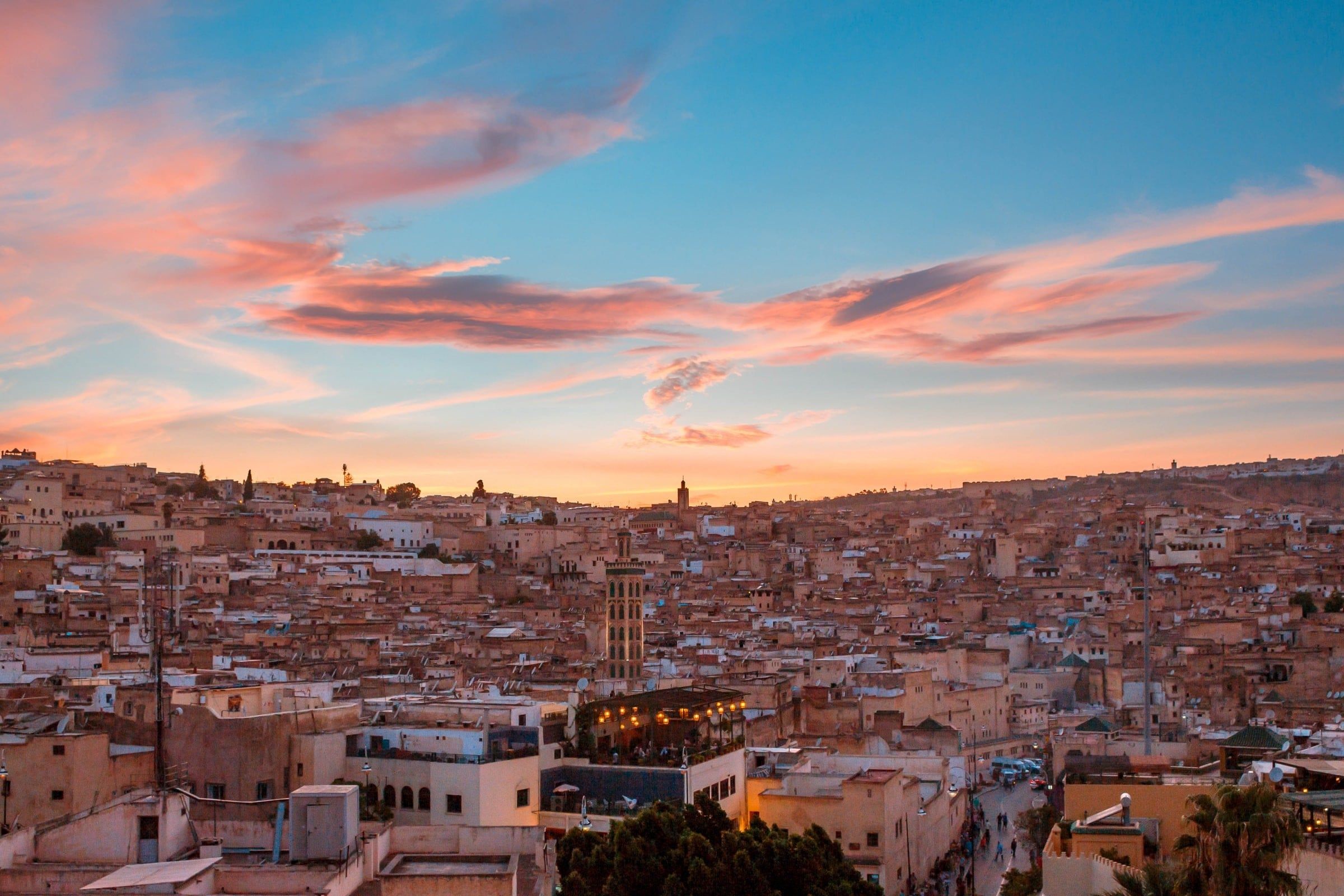 2400x1600 A Local's Guide: To the Best Things to do