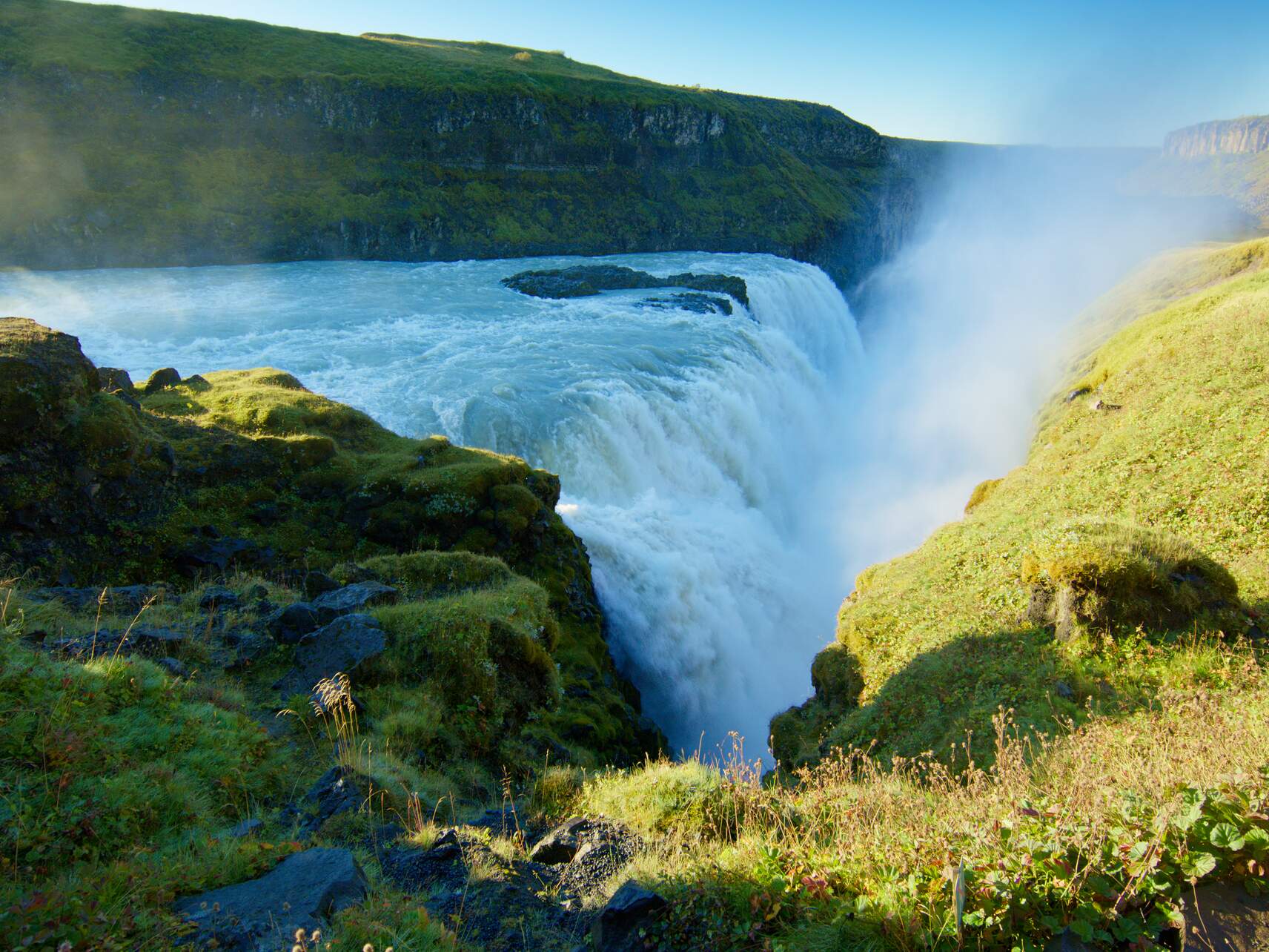 1712x1284 Gullfoss Waterfall