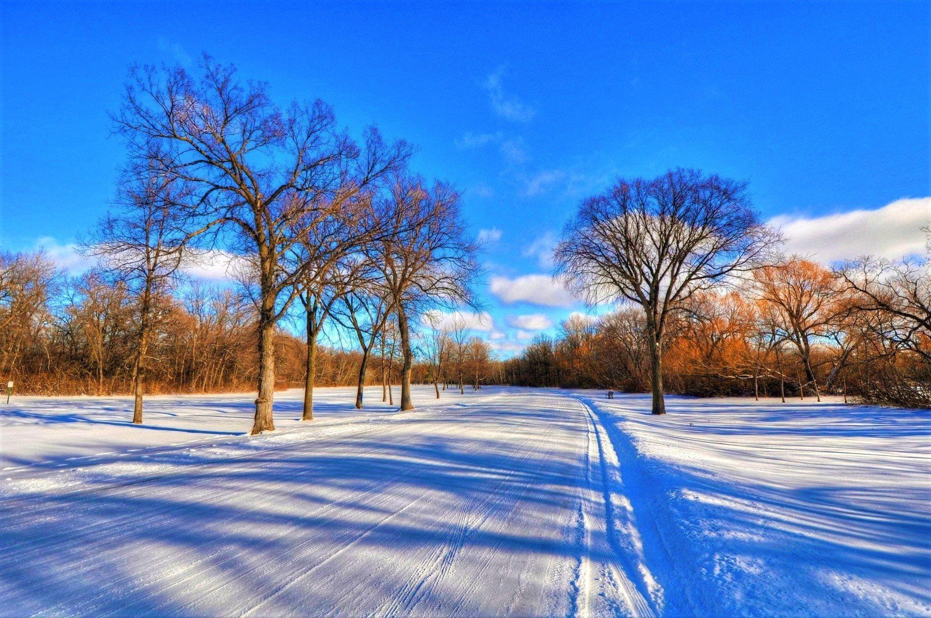1920x1275 Winter Street HD Wallpaper