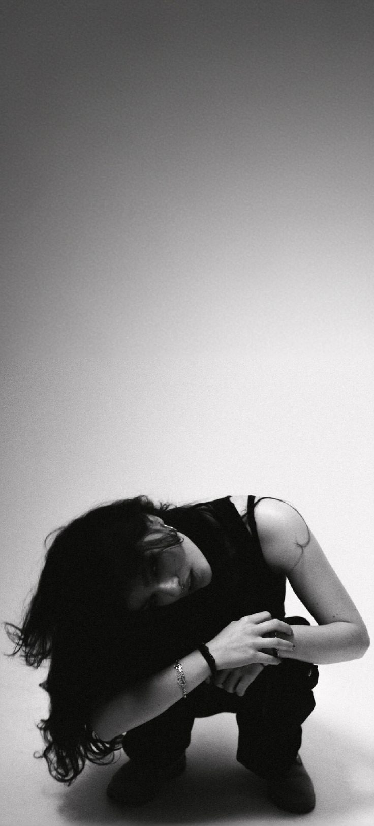 736x1624 ari abdul wallpaper