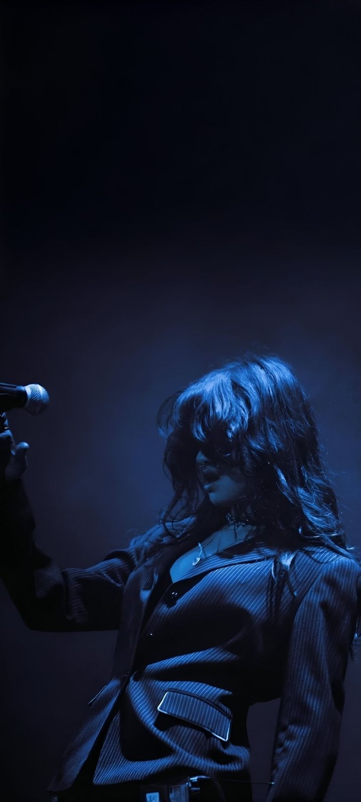 736x1635 ari abdul wallpaper