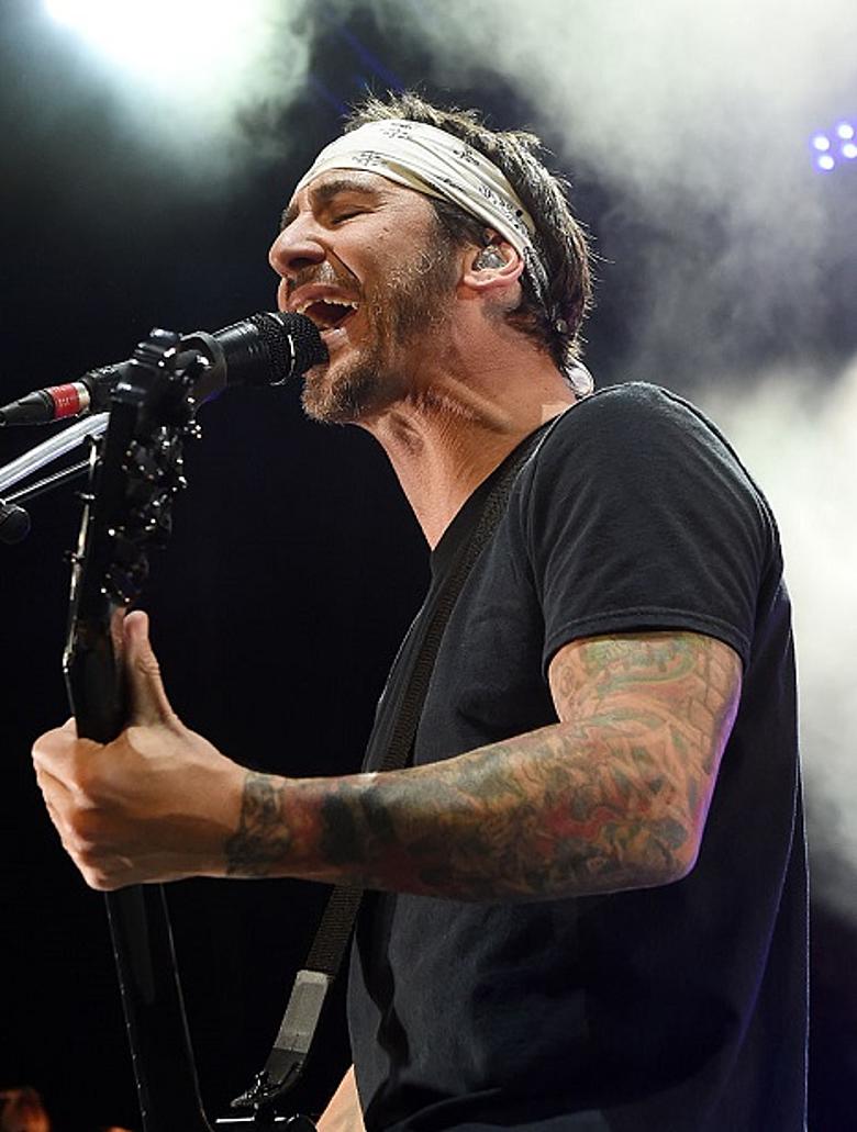 780x1031 Sully Erna (of Godsmack)