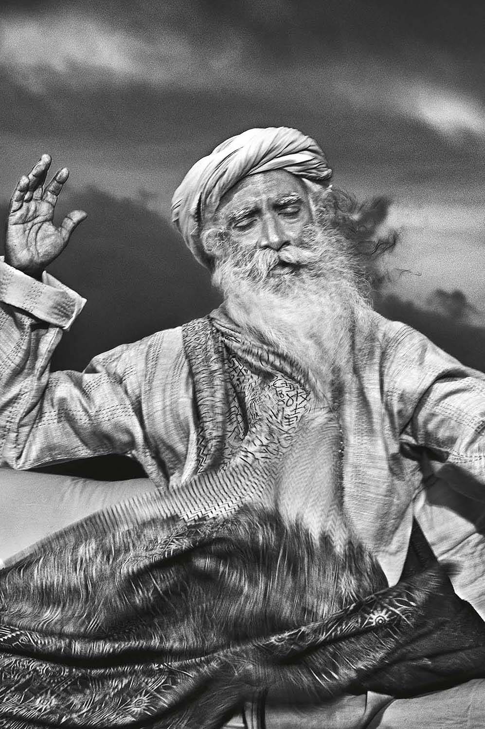 997x1497 Sadhguru believes to be in a meditative state at all times and derives peace from his surroundings trees, leaves, living beings