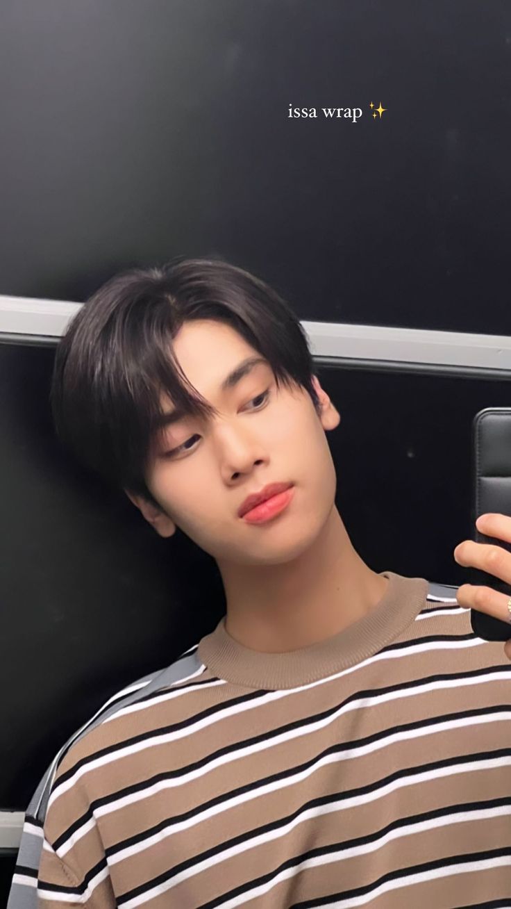 736x1308 Dunk Natachai Boonpraserta