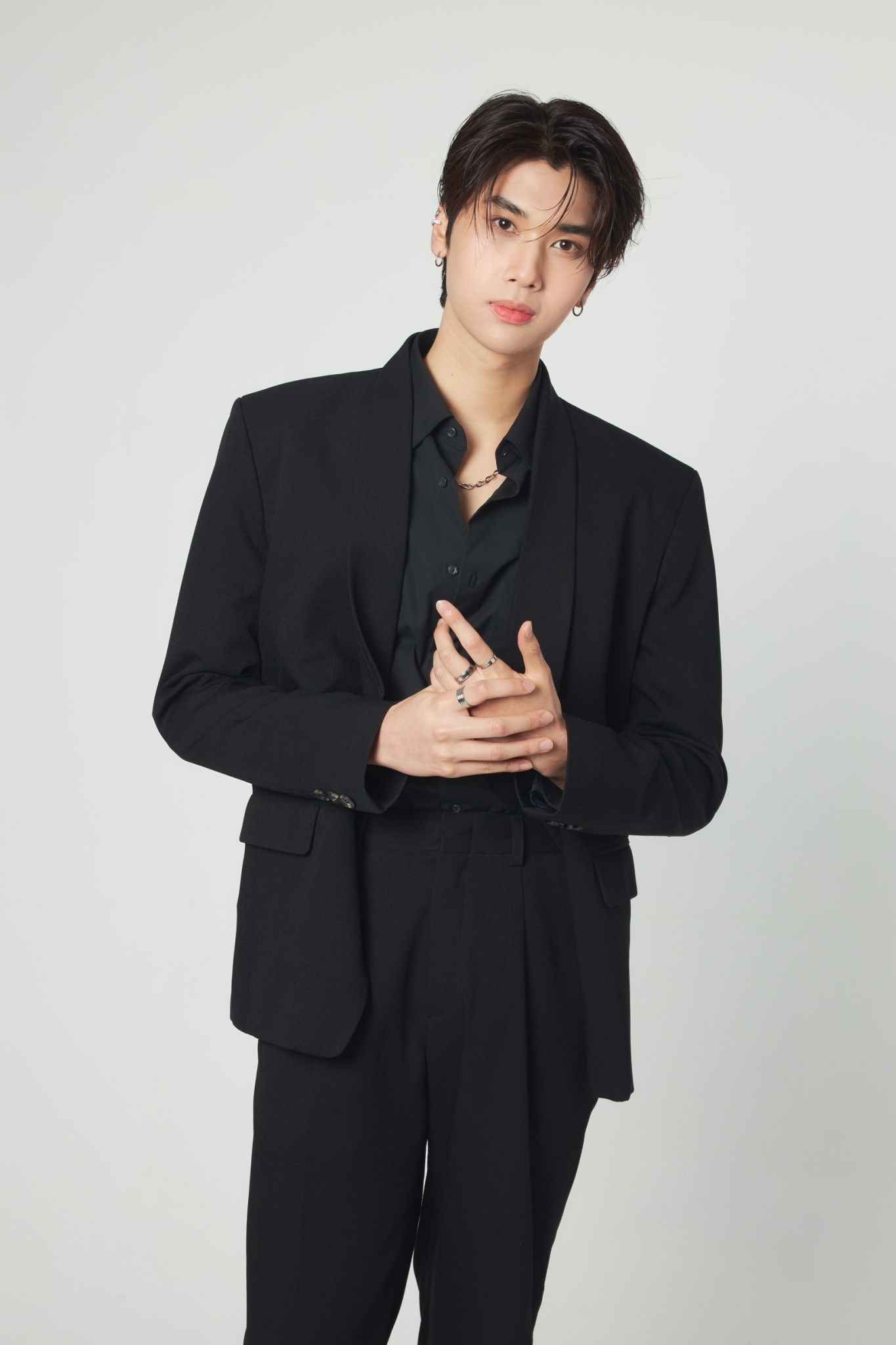 1365x2048 Natachai 'Dunk' Boonprasert, idol