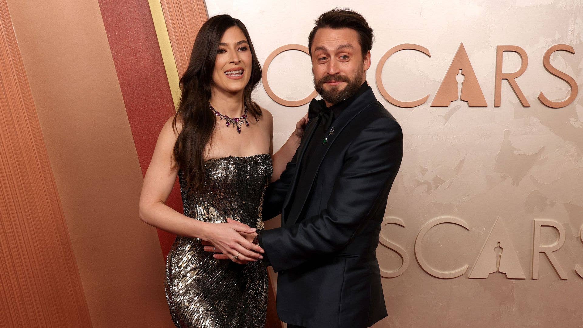 1920x1080 Kieran Culkin Makes Baby Number 4 Reveal During Oscar Winning Speech