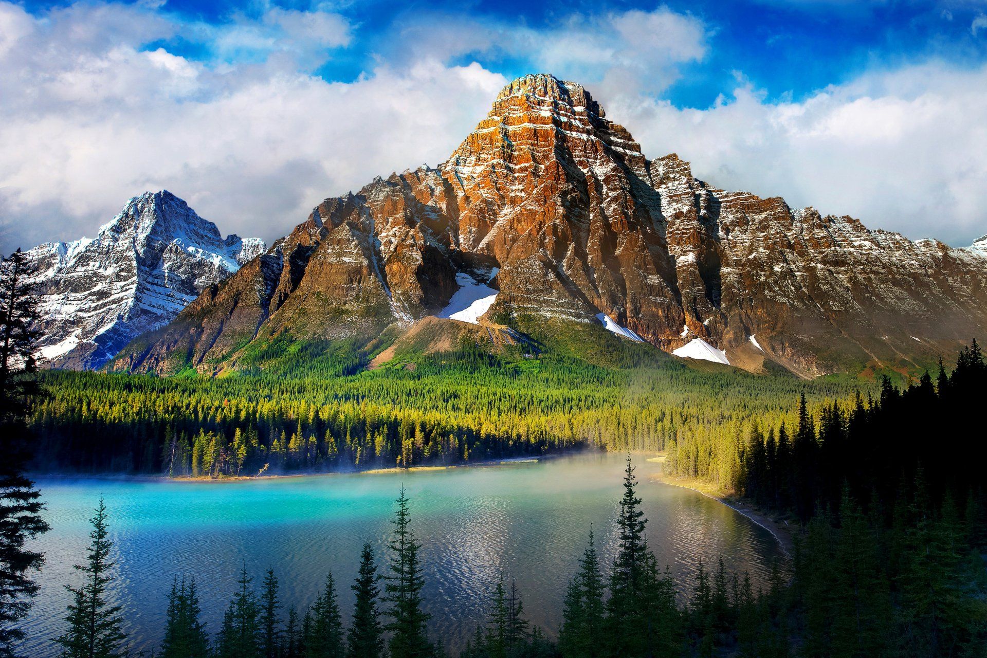 1920x1280 2K Quad HD Mountain Majesty Wallpaperx2000
