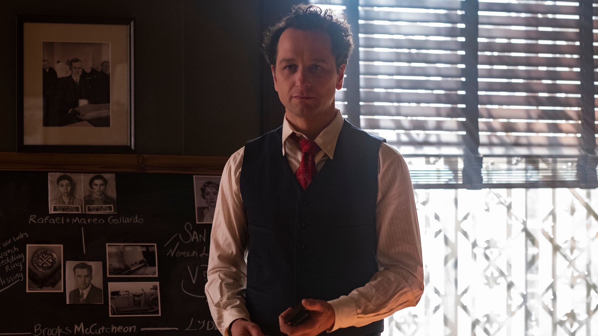 1920x1080 Matthew Rhys Talks Gritty 'Perry Mason, ' Last Night's Finale, and a Possible Season 3