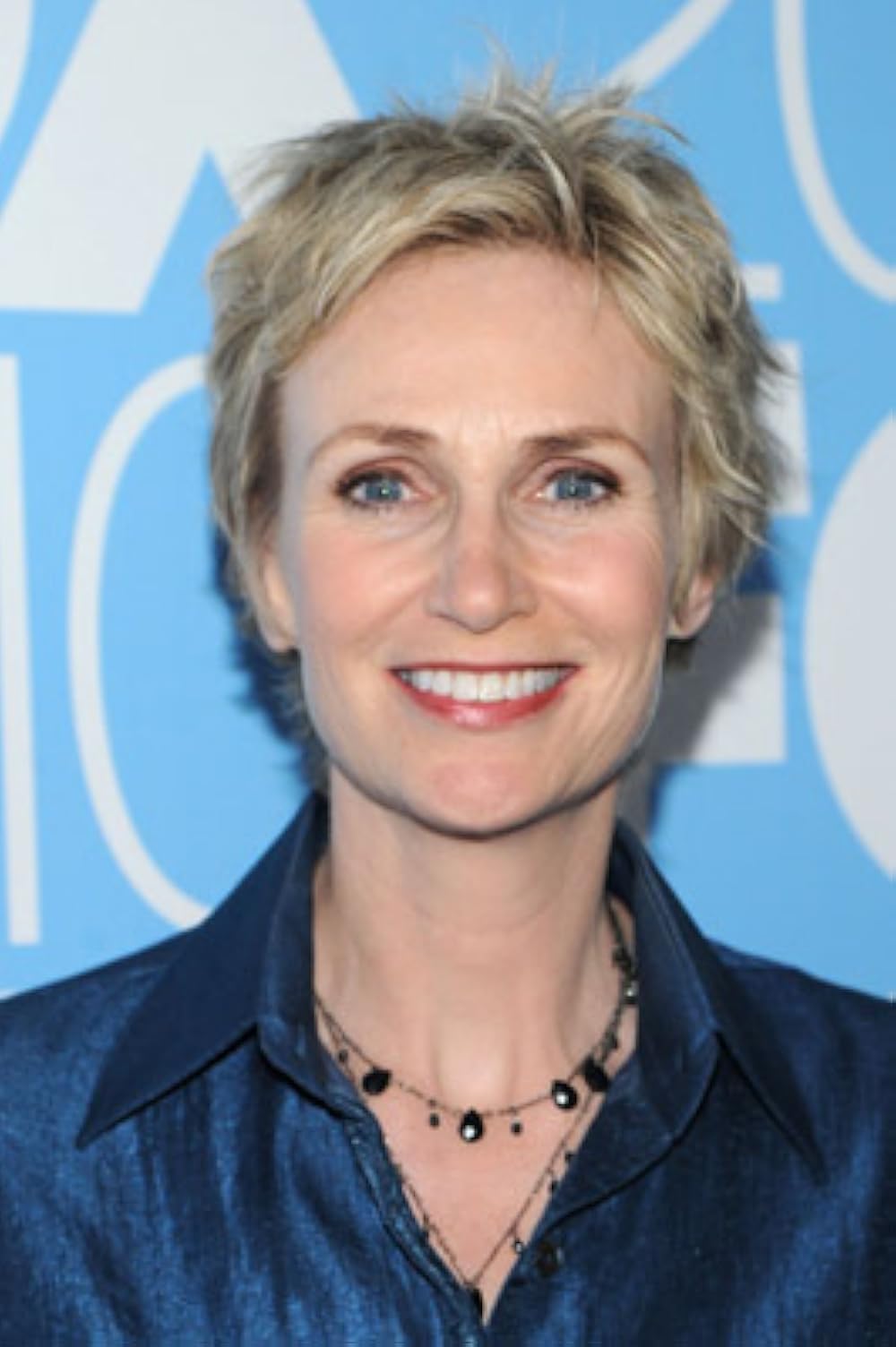 1000x1504 Jane Lynch