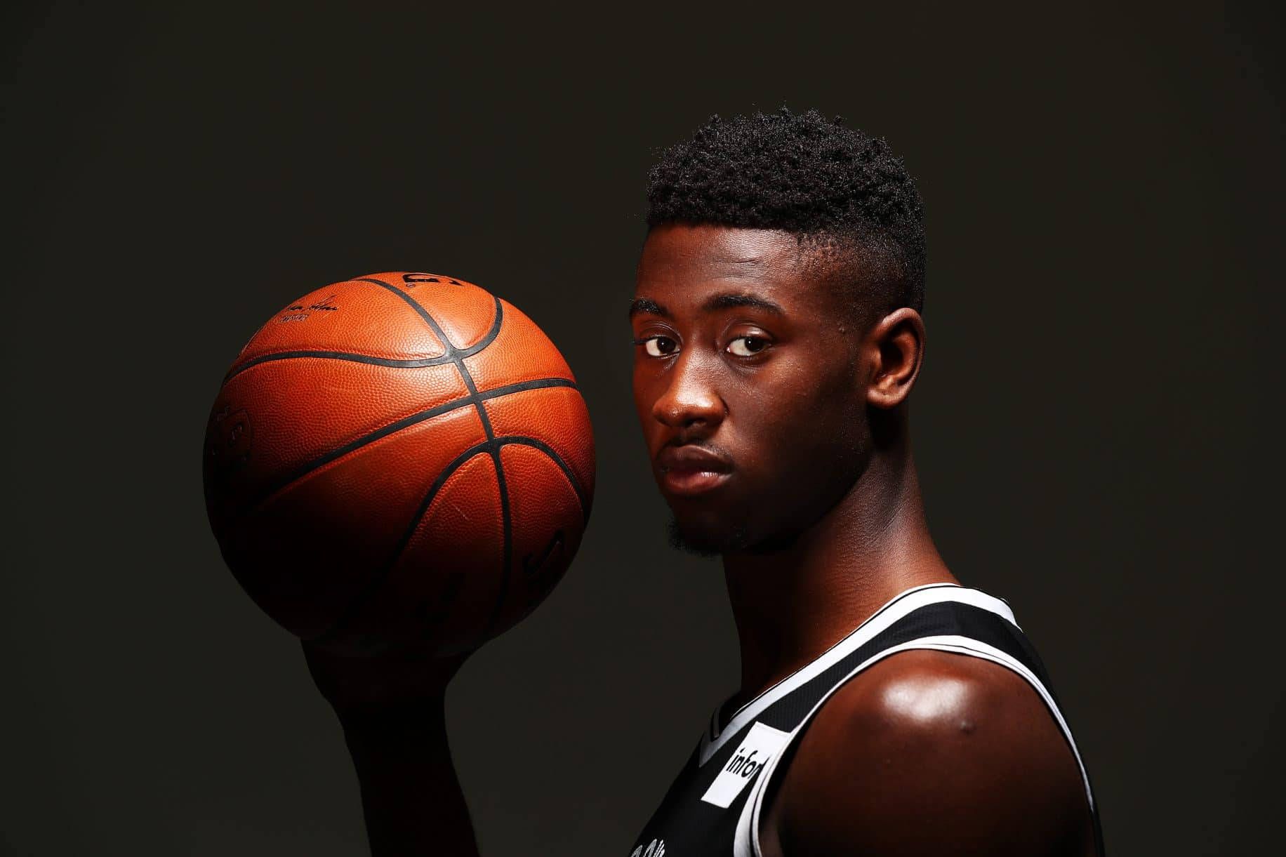 1832x1221 Download Nets Caris Levert Basketball Portrait Wallpaper