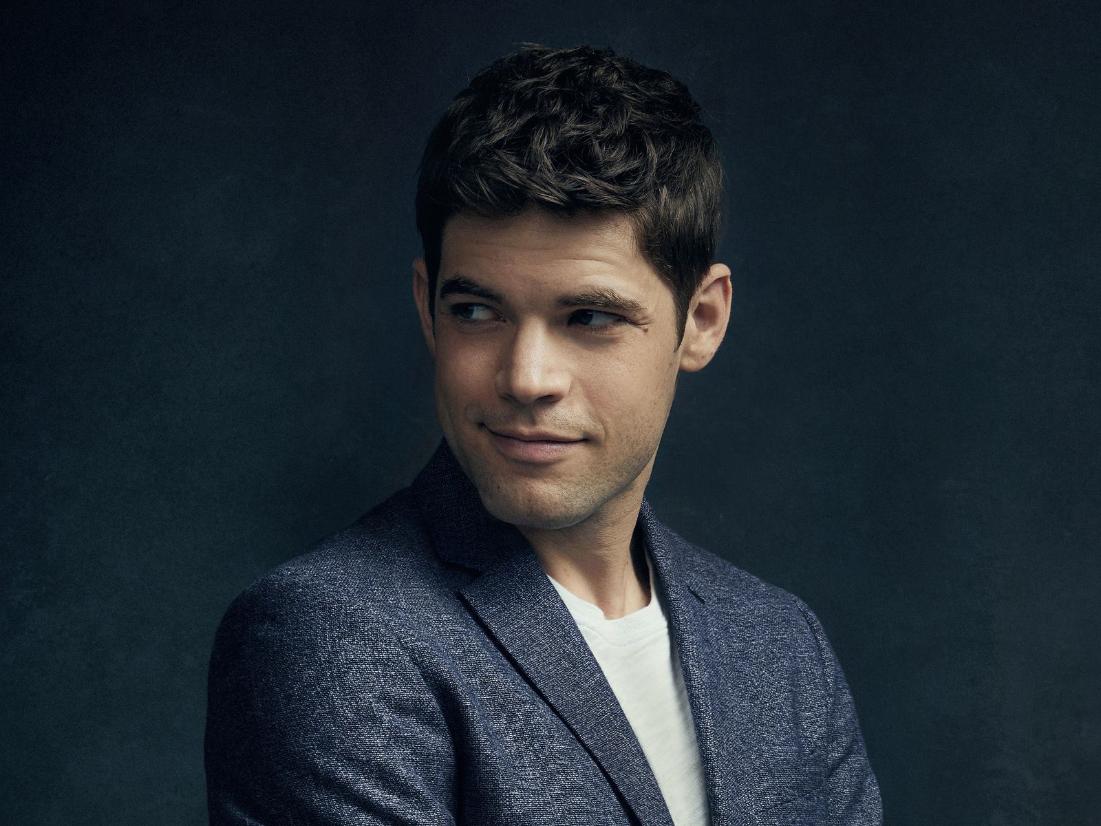 1600x1200 Jeremy Jordan to Perform Live in London. Rewrite This Story