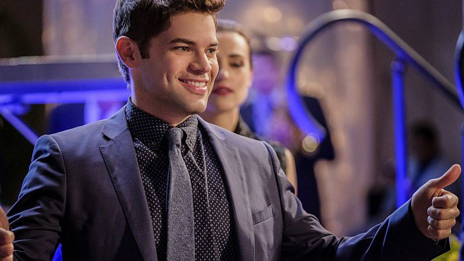 1600x900 Supergirl' Season 2 Spoilers: Jeremy Jordan Reveals Winn's Reaction To Murder Accusation Against Guardian In Episode 7