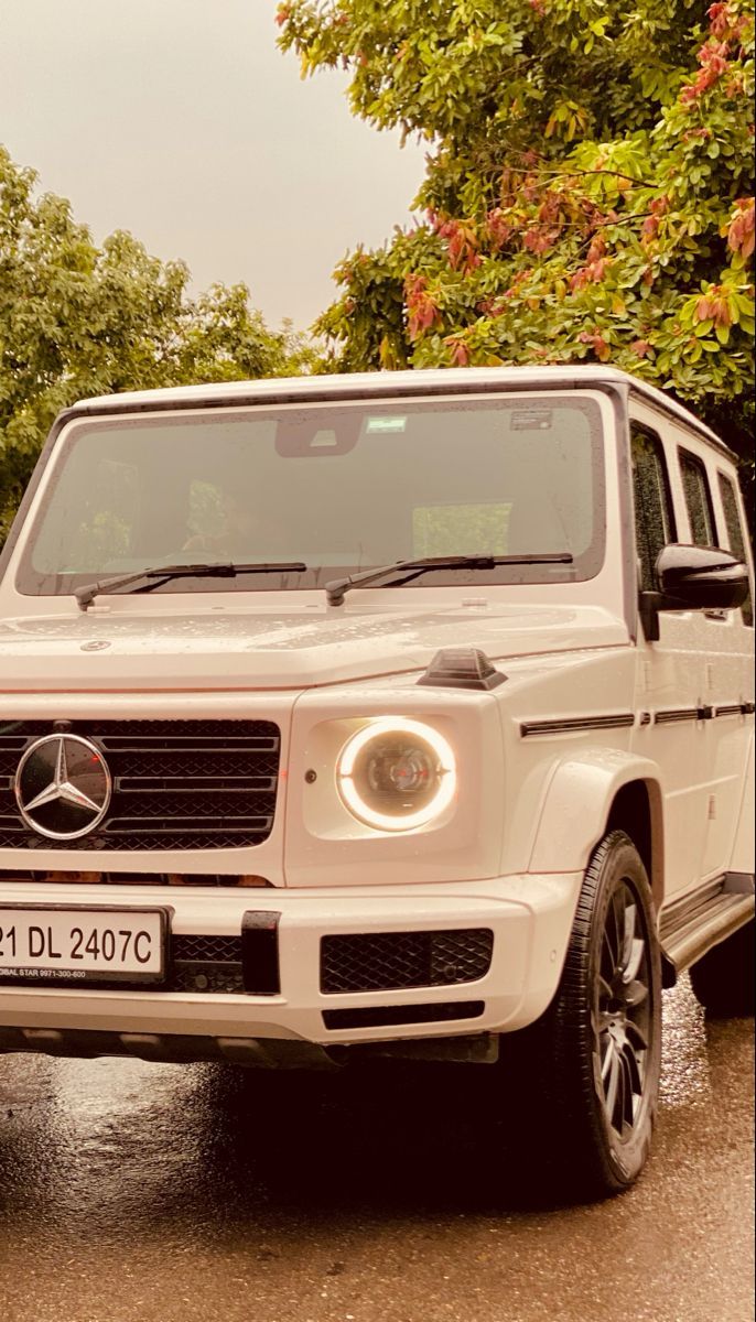 686x1200 G Wagon 4k wallpaper