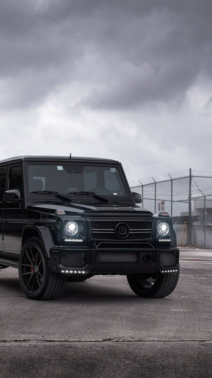 736x1308 Awesome Mercedes G Wagon iPhone Wallpaper