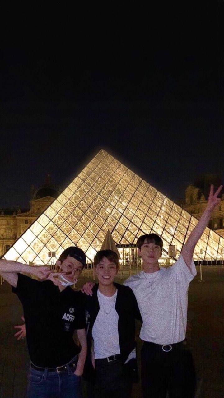 720x1280 wallpaper! Mark, Taeil and Doyoung in Paris SUPERHUMAN era