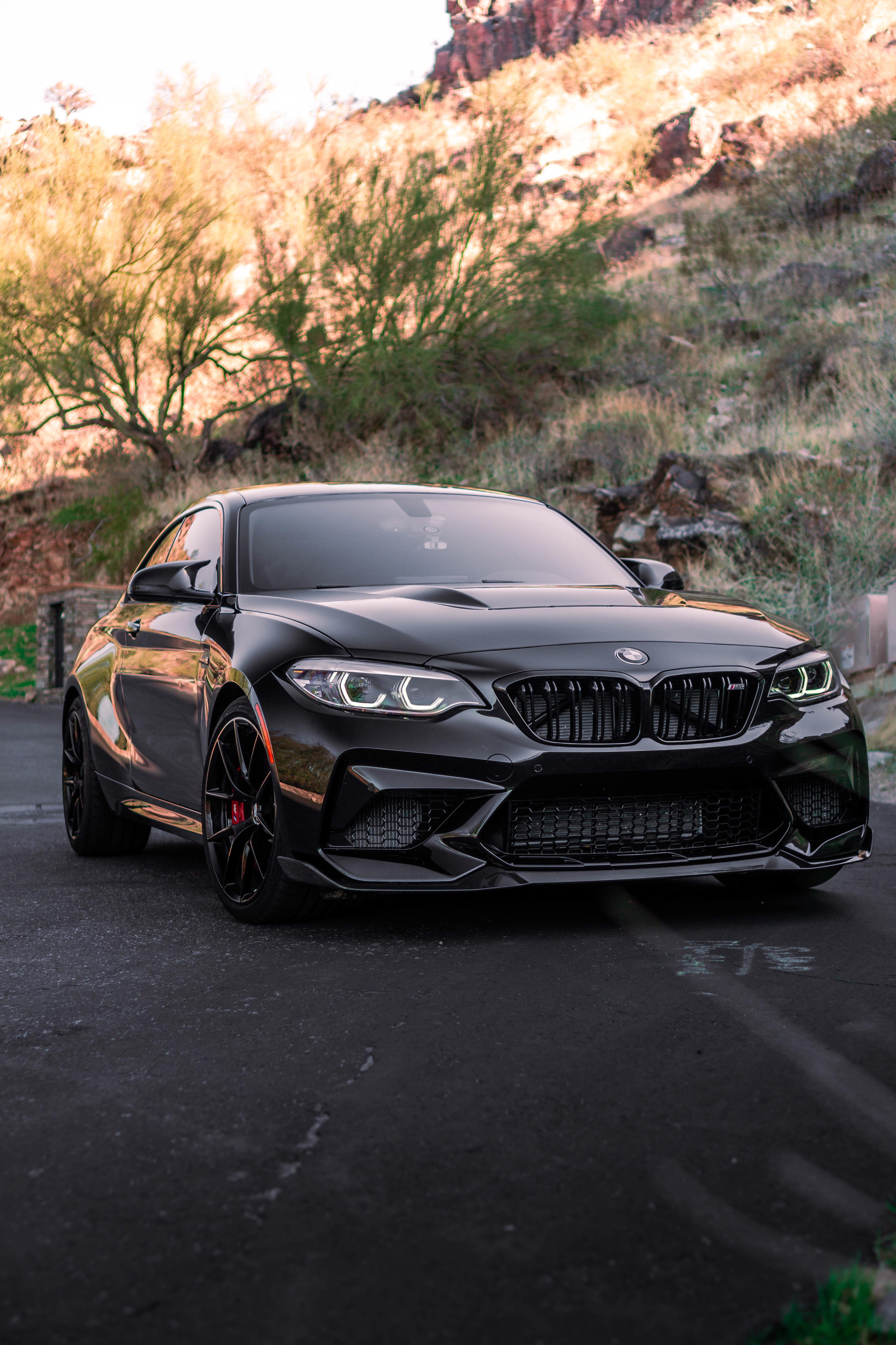 4000x6000 Took this picture of my friends m2cs, pretty neat!