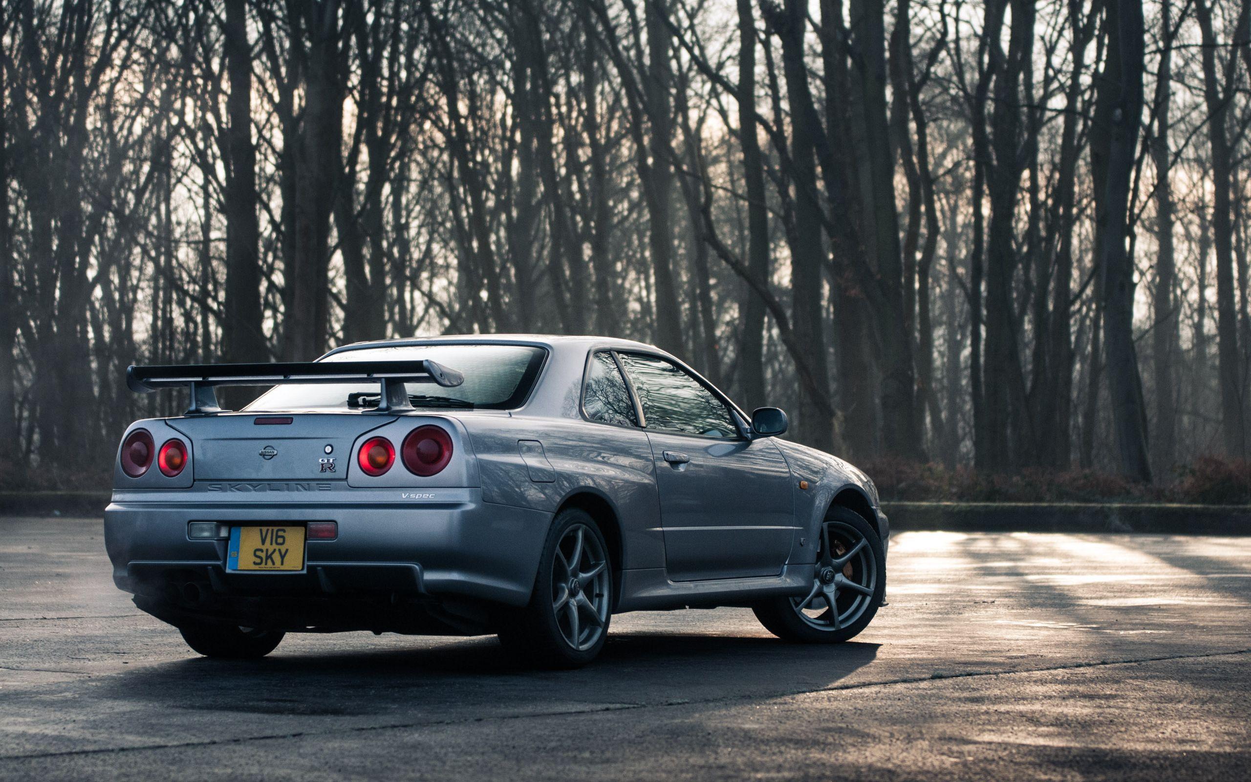 2560x1600 Nissan R34 Skyline GT R Vs R35 GT R: Downloadable Image Gallery Part 2