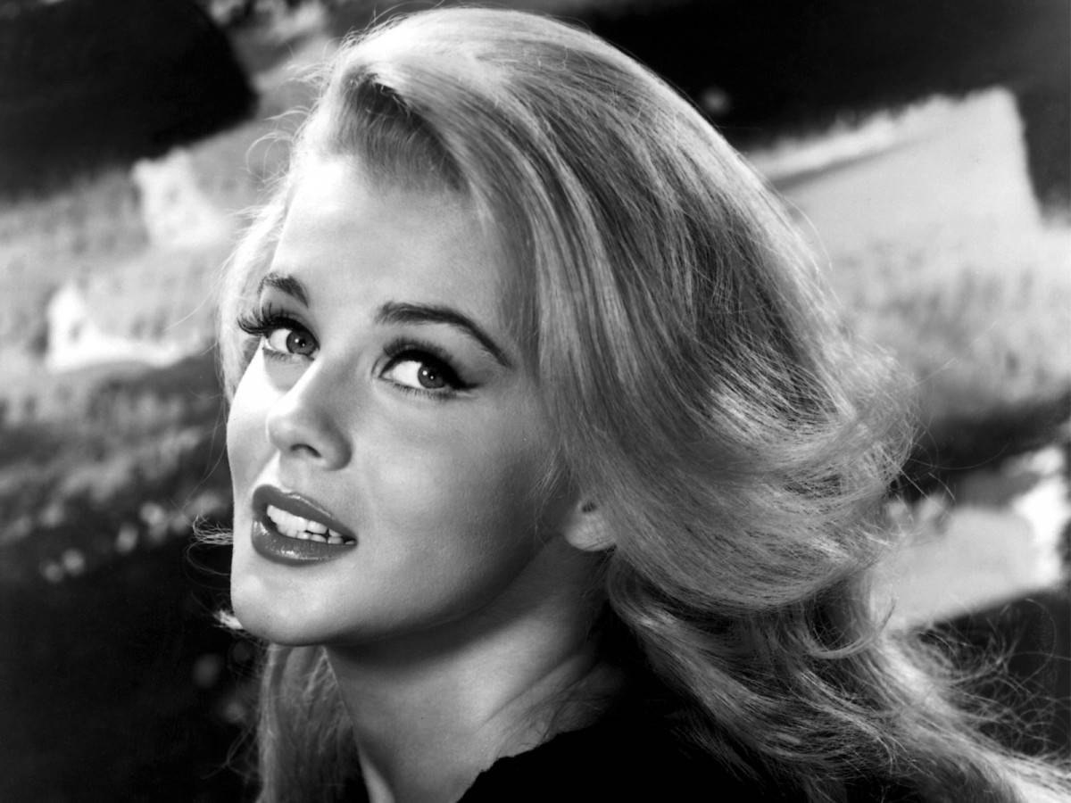 1200x900 Download Iconic Ann Margret from the 1960s Wallpaper