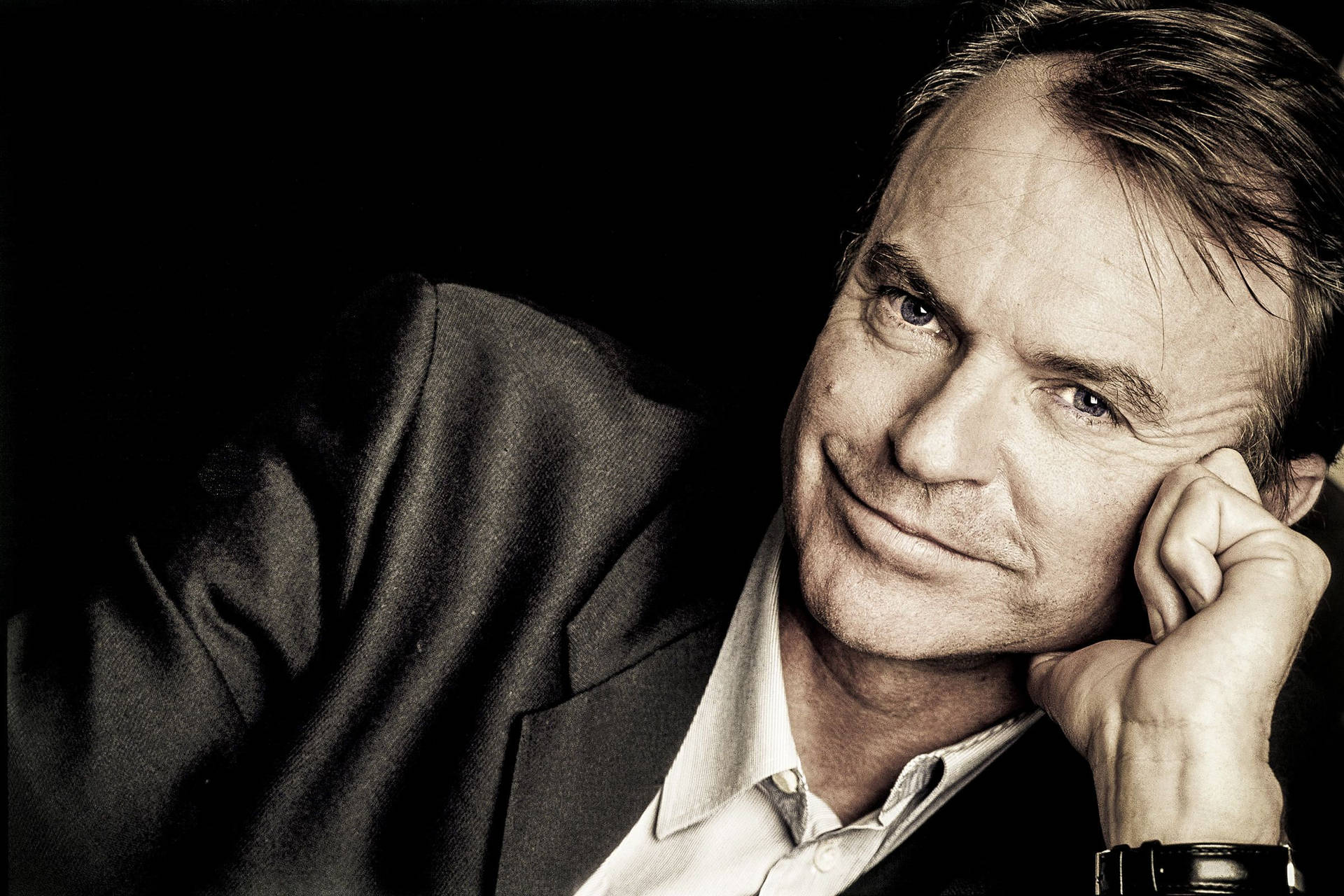 1920x1280 Download Sepia Toned New Zealand Actor Sam Neill Wallpaper