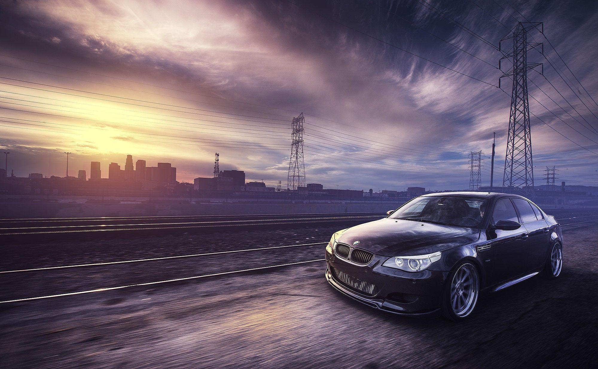 2000x1236 BMW M5 E60 car wallpaper