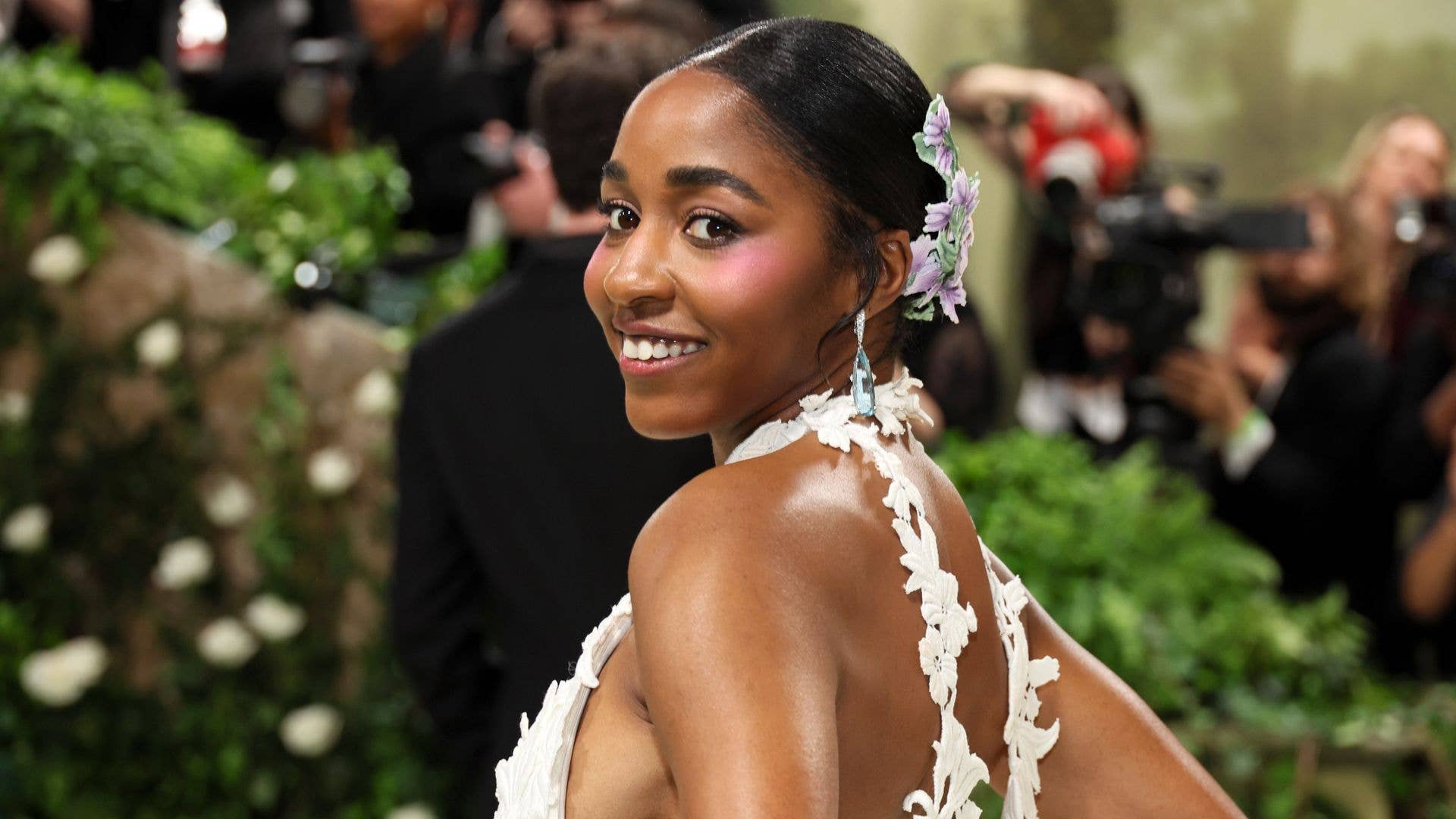 1920x1080 The Bear's Ayo Edebiri's best fashion moments. HELLO!