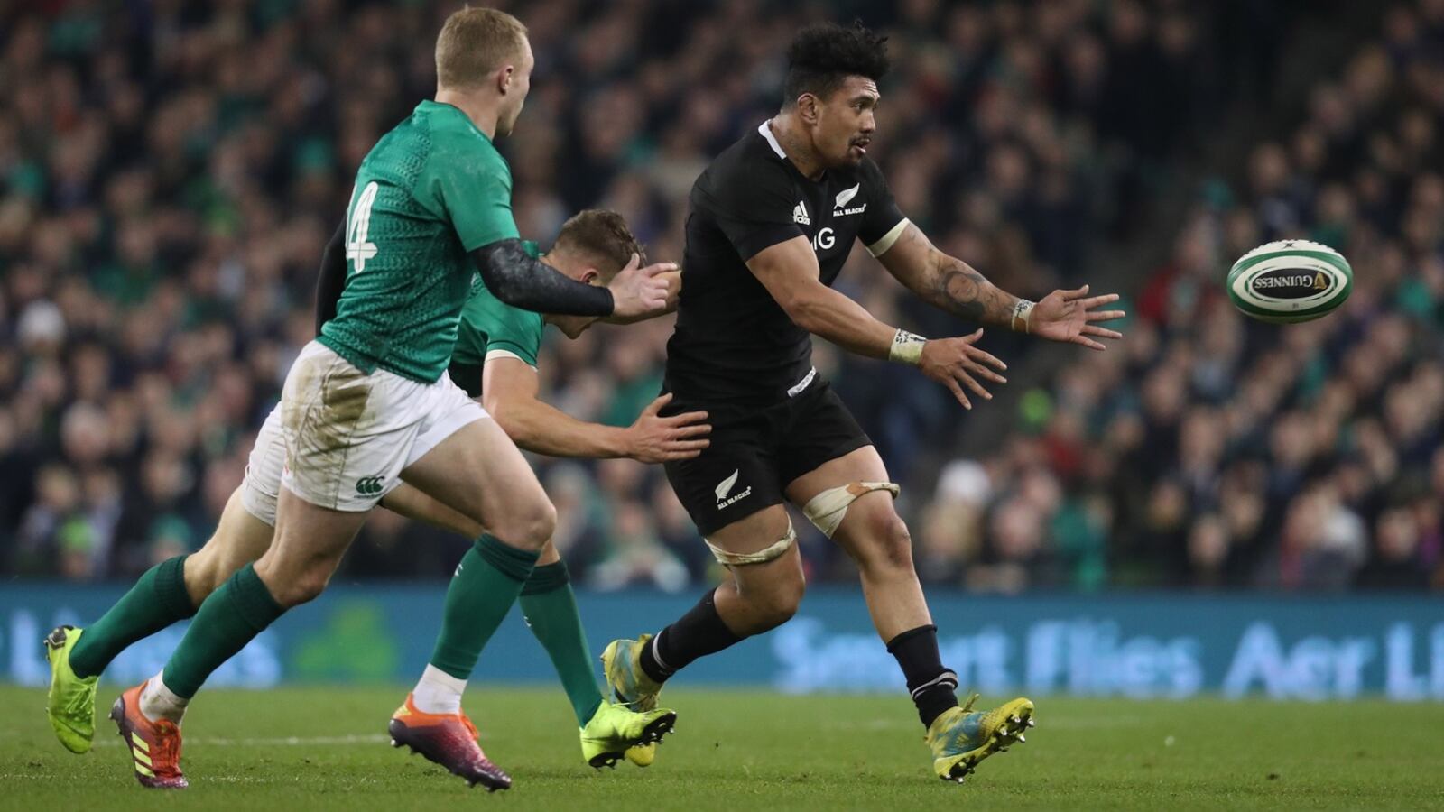 1600x900 New Zealand player watch: Versatile Ardie Savea remains a hard man to stop