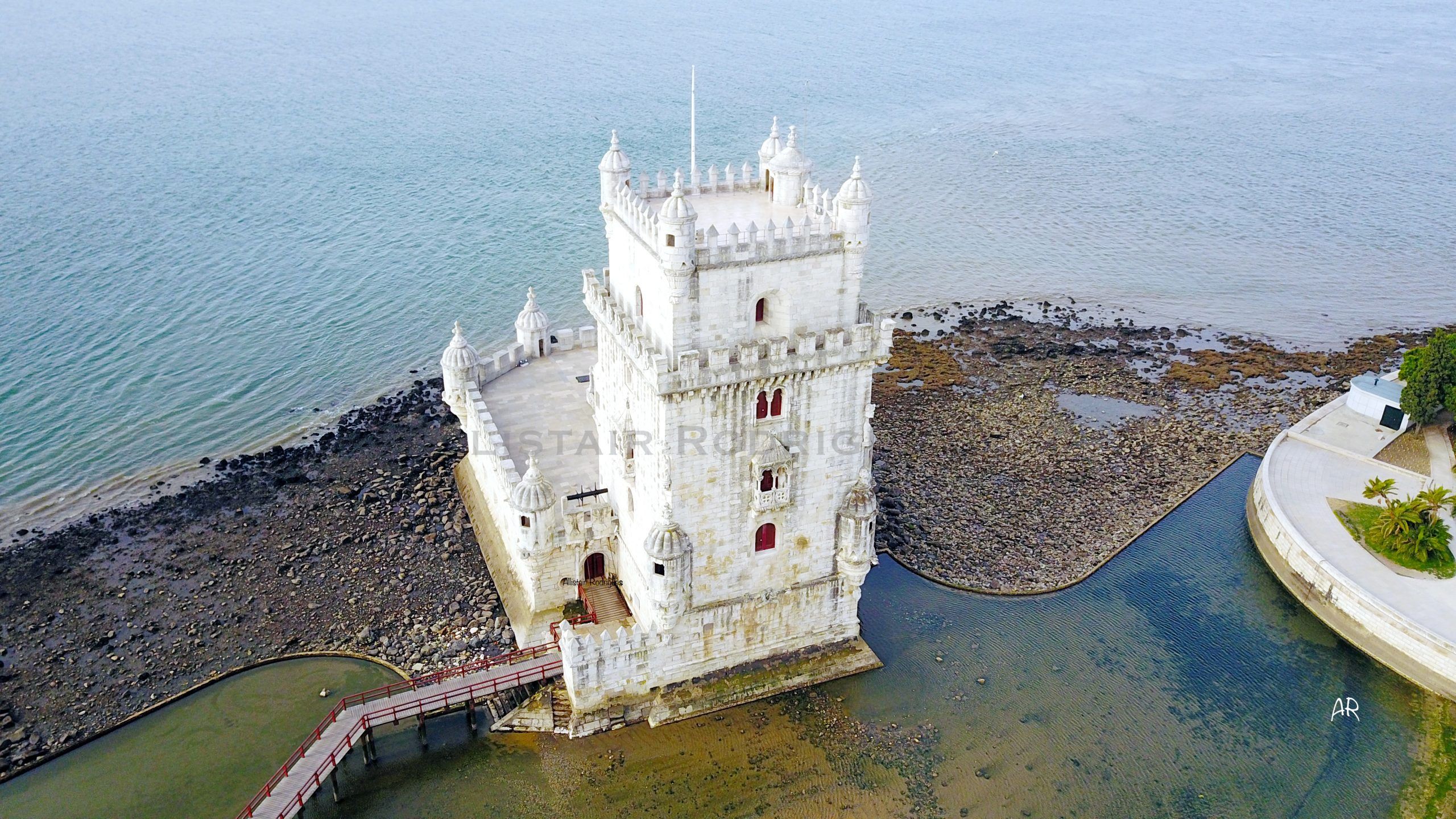 2560x1440 Torre de Belém