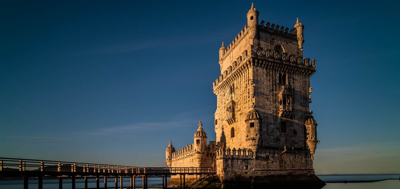 1320x623 Torre de Belém the line