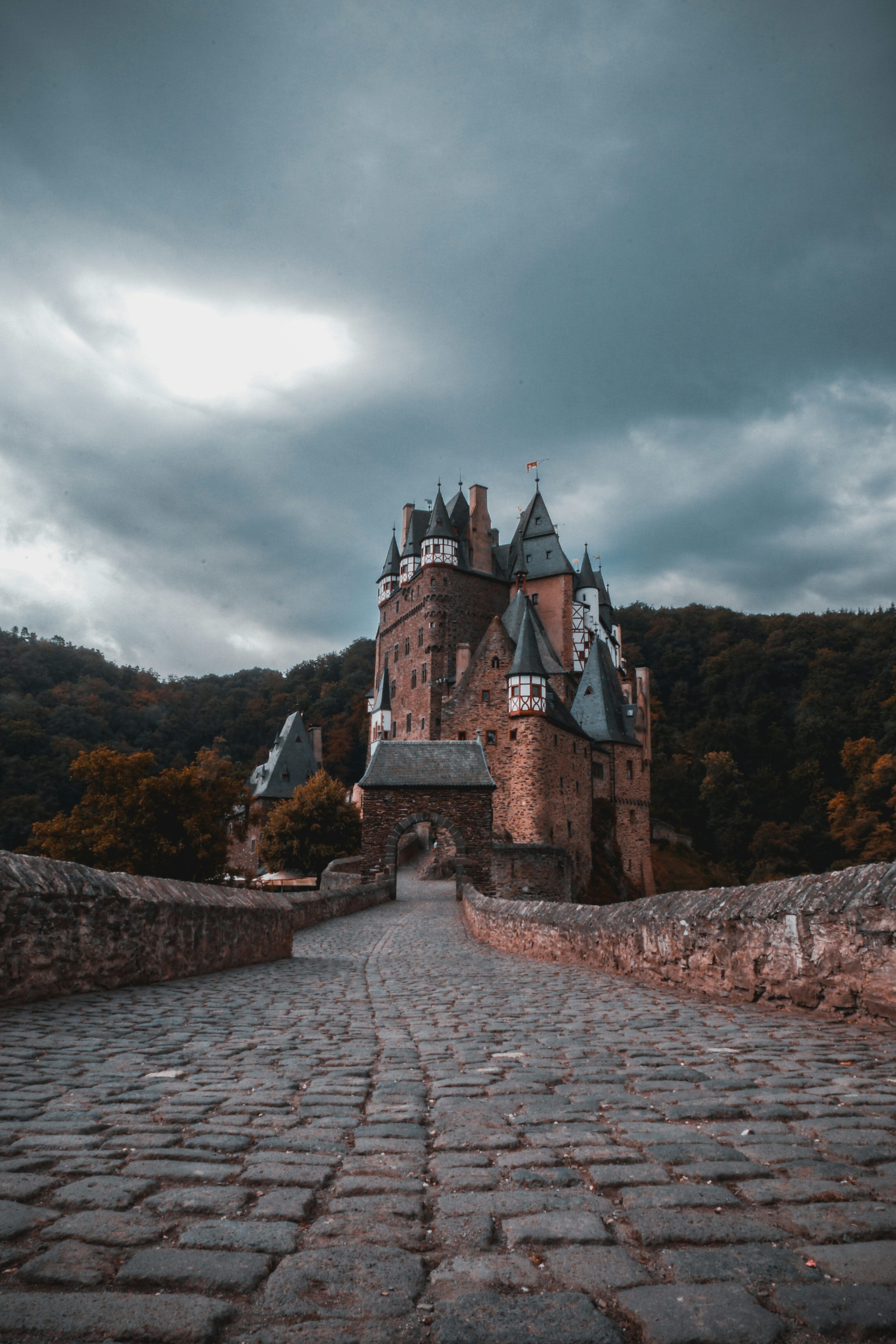 3000x4500 Castle Picture. Download Free Image