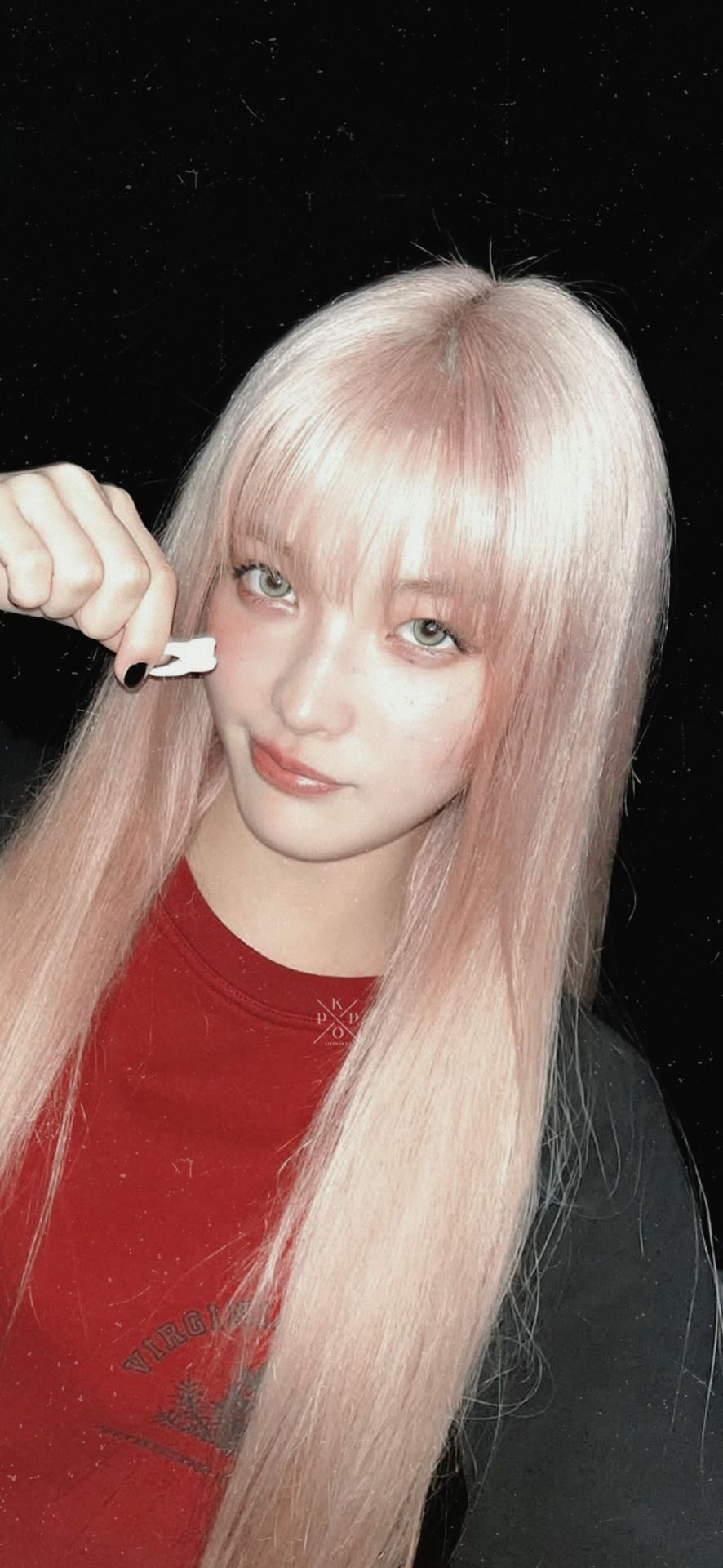 886x1920 Kpop Locks