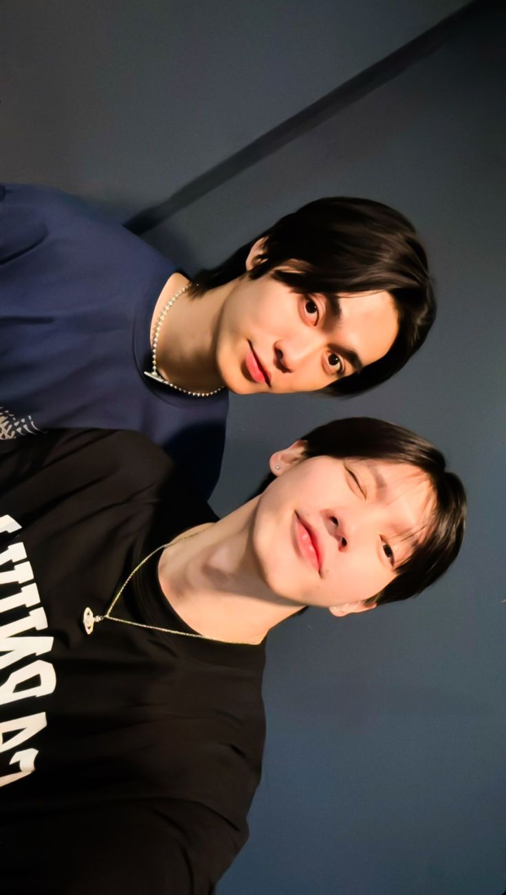 736x1300 AouBoom