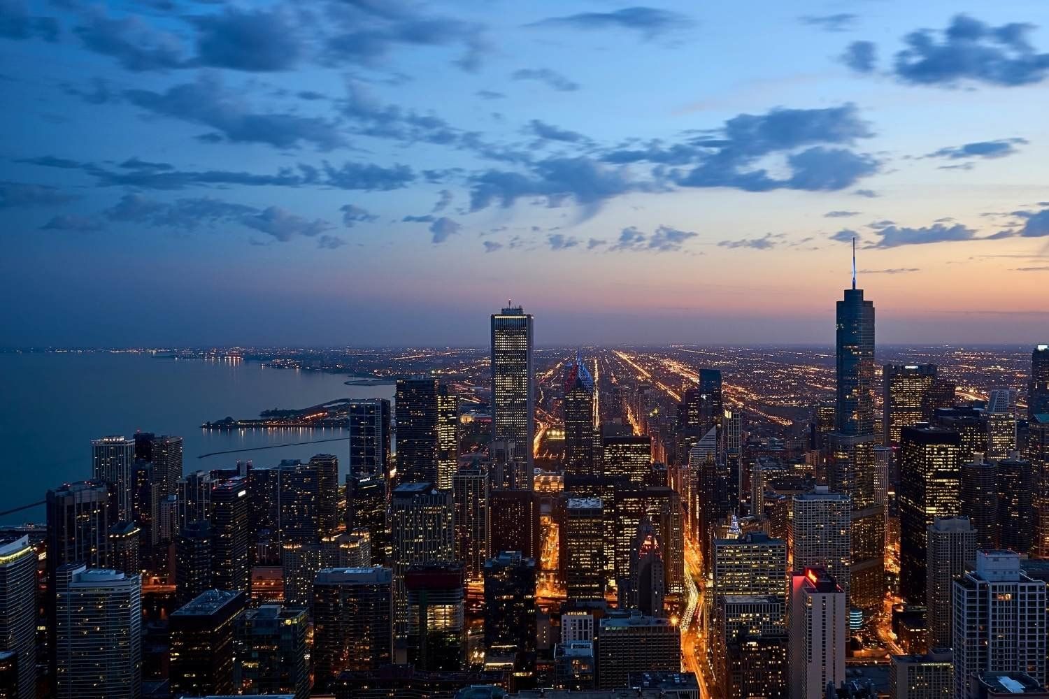 1500x1000 Aerial View of Chicago Skyline at Sunset Canvas Art