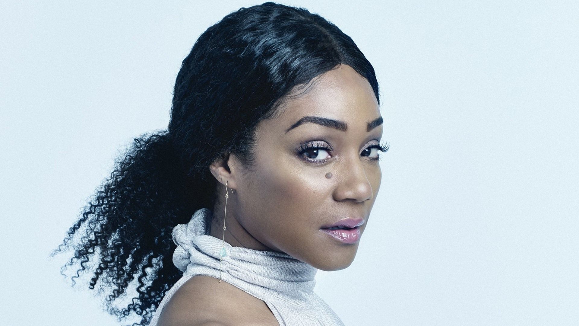 1920x1080 Tiffany Haddish Widescreen Wallpaper 38999