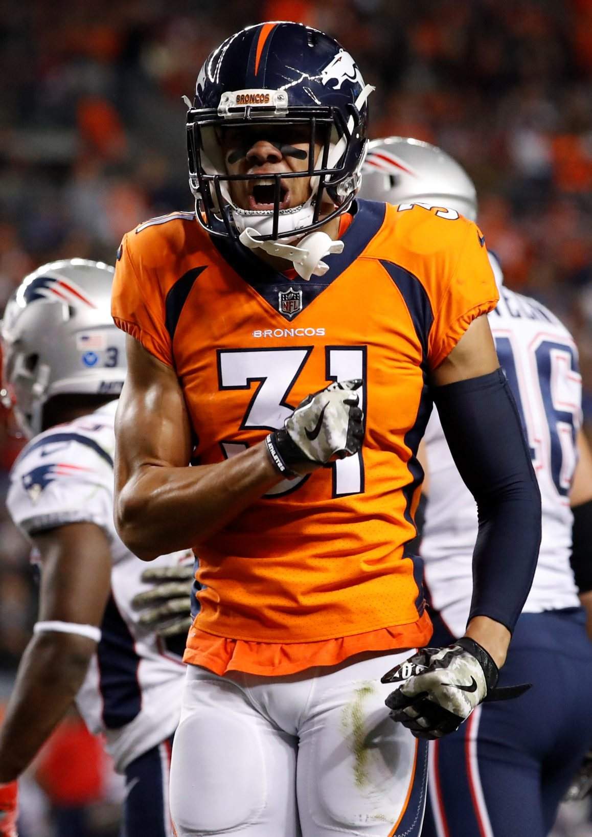 1158x1637 Justin Simmons Wallpaper