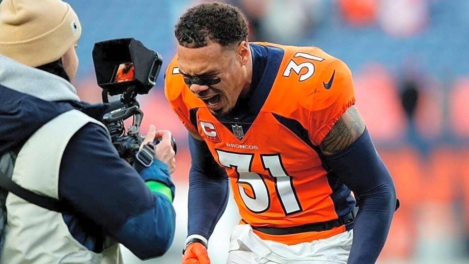 1600x900 Longtime Broncos S Justin Simmons retiring at 32