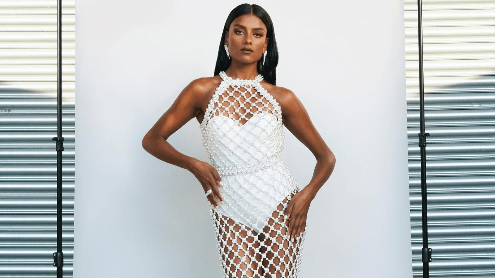 1600x900 Simone Ashley Knows How To Make Bold Appearances