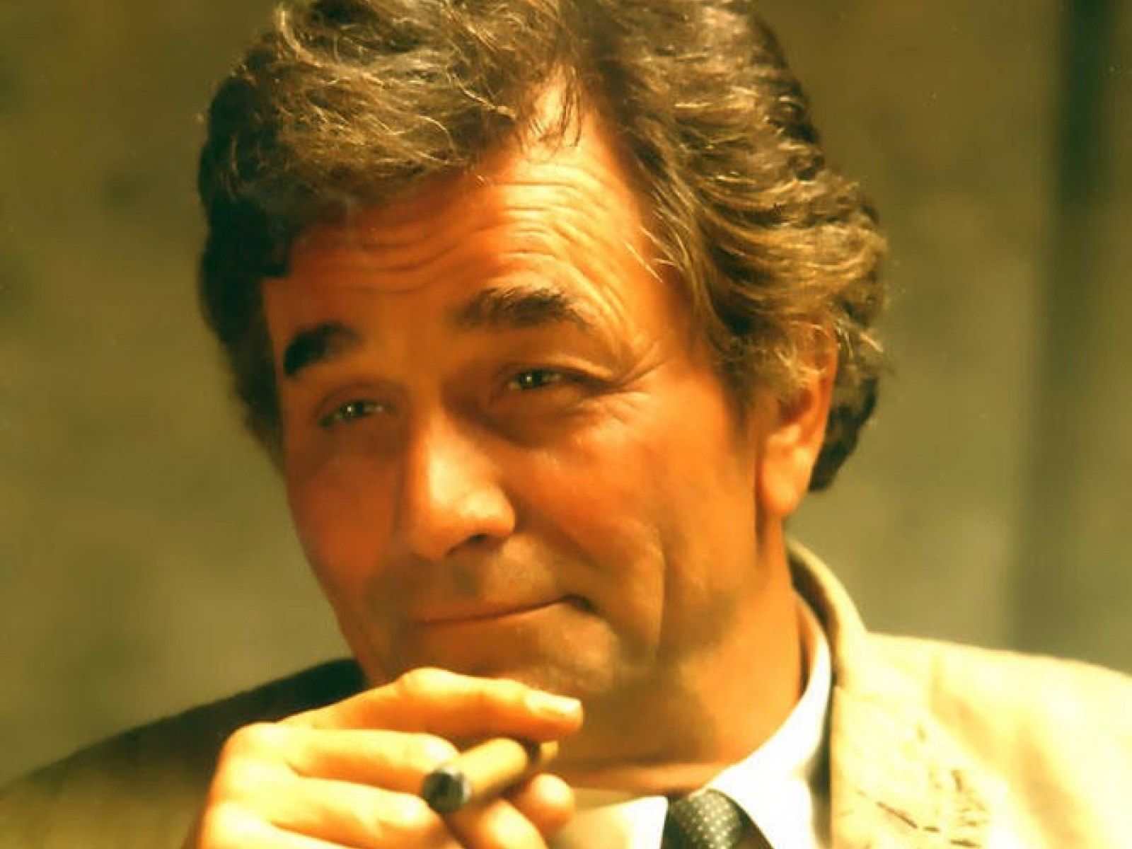 1600x1200 Popular television show 'Columbo' star Peter Falk dies [Photos]