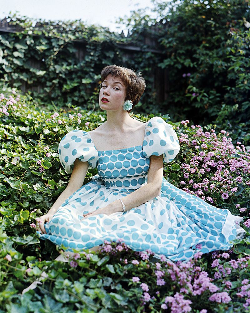 800x1000 Shirley MacLaine Stylers [PHOTOS]