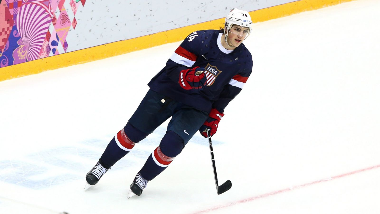1600x900 Who Is Hockey Star T.J. Oshie?